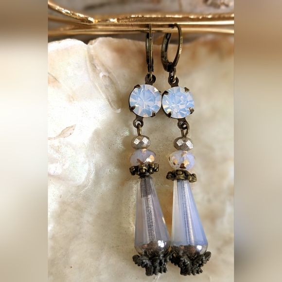 Victorian White Opal W/ Silver Tones Swarovski Crystal Long Earrings In Brass - Picture 4 of 5